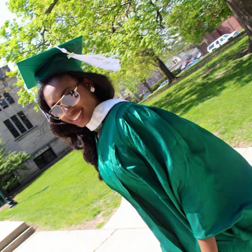 Meet your Posher, Emaido